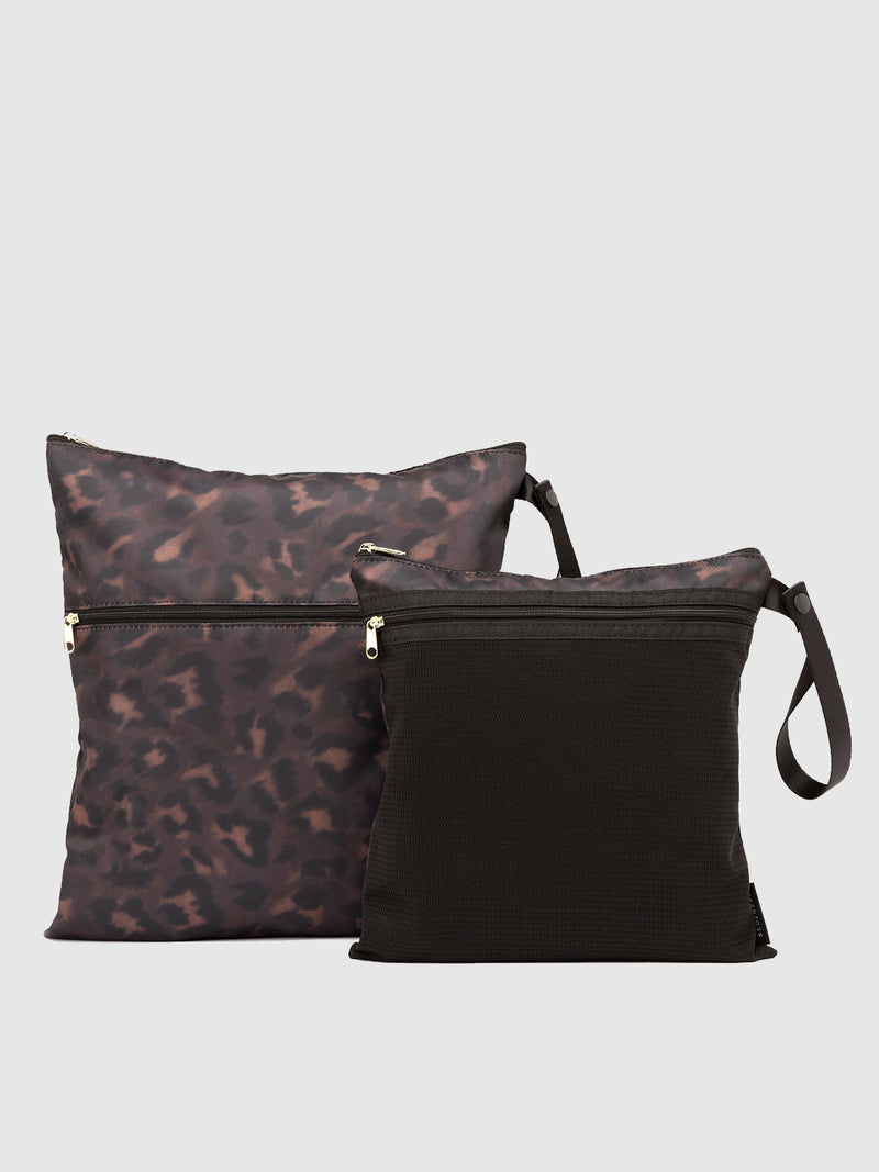 Storksak Wet Bag & change pouch set leopard | front view