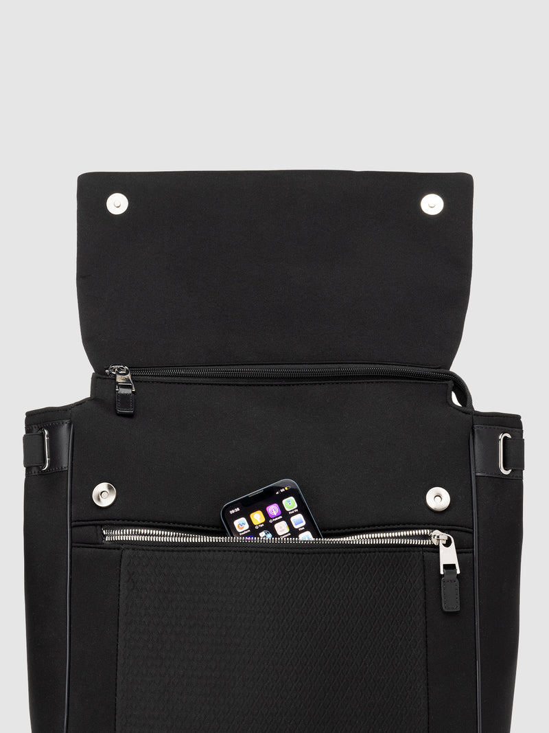 St James Scuba Black & Silver | iPhone in zipped front pocket