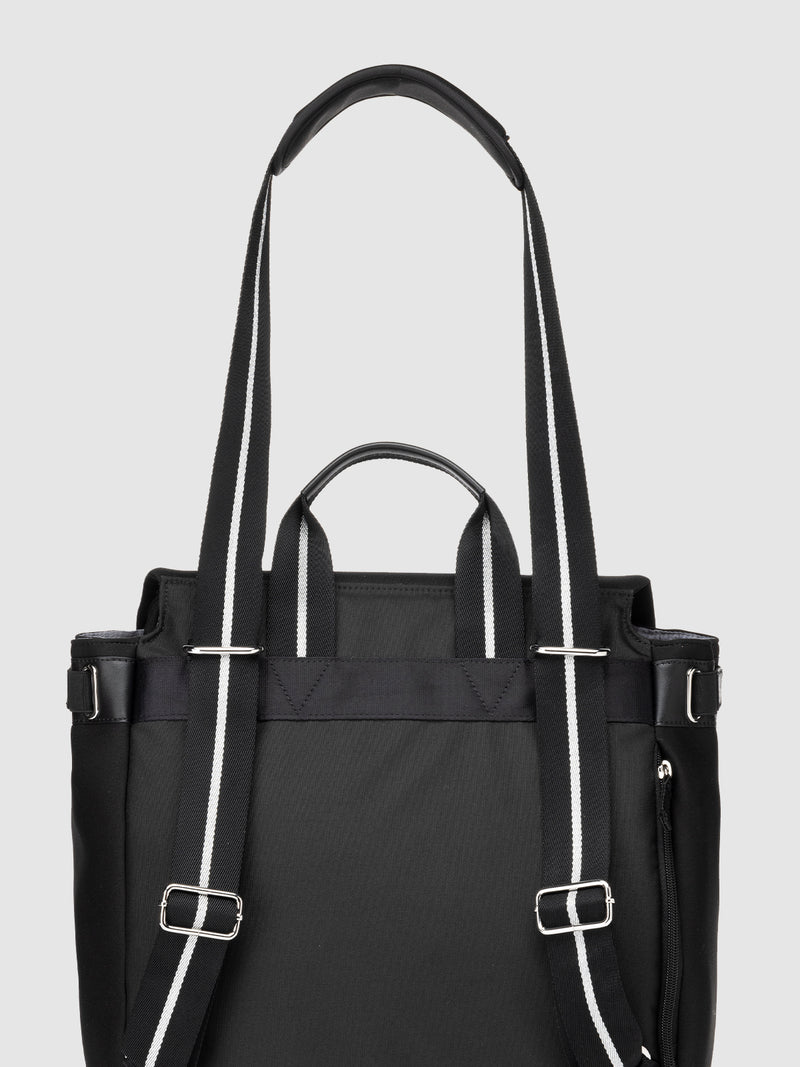 St James Scuba Black & Silver | straps shown as shoulder bag